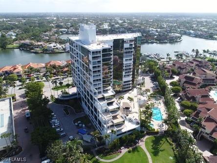 4751 Gulf Shore Blvd. #1402, Naples, FL 34103