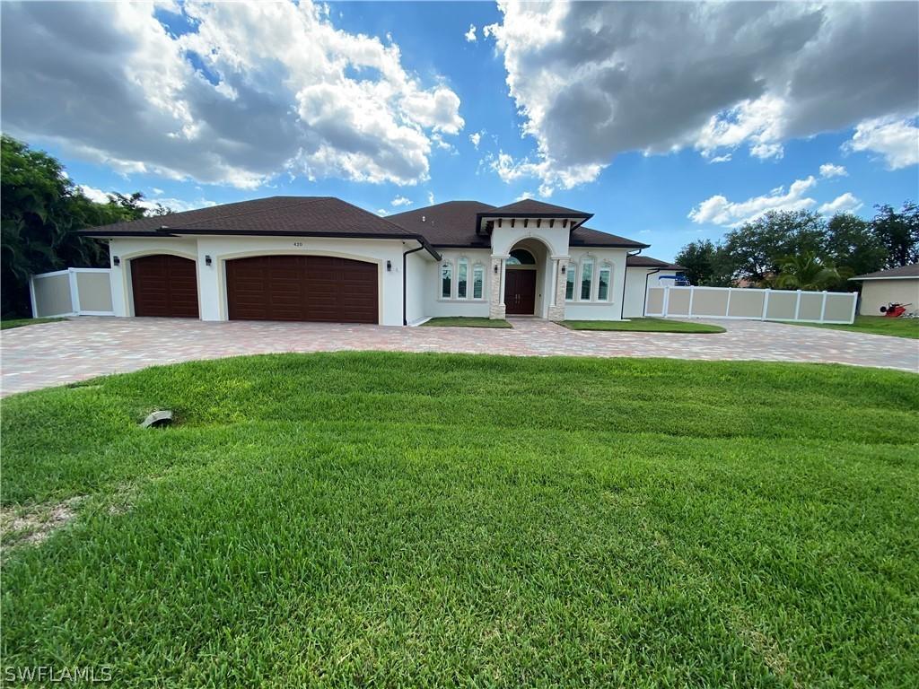 420 SW 7th Ct., Cape Coral, FL 33991