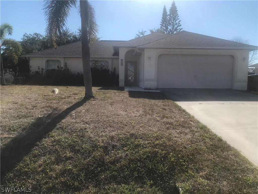 2712 SW 1st Pl., Cape Coral, FL 33914