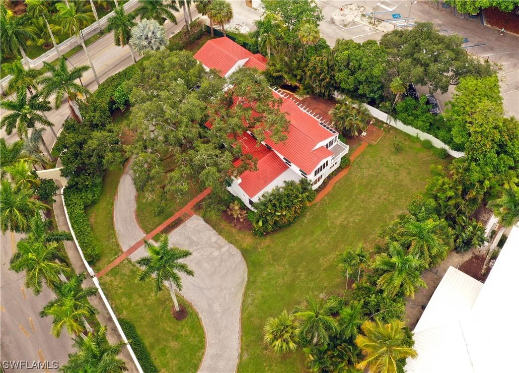 1601 Llewellyn Dr., Fort Myers, FL 33901