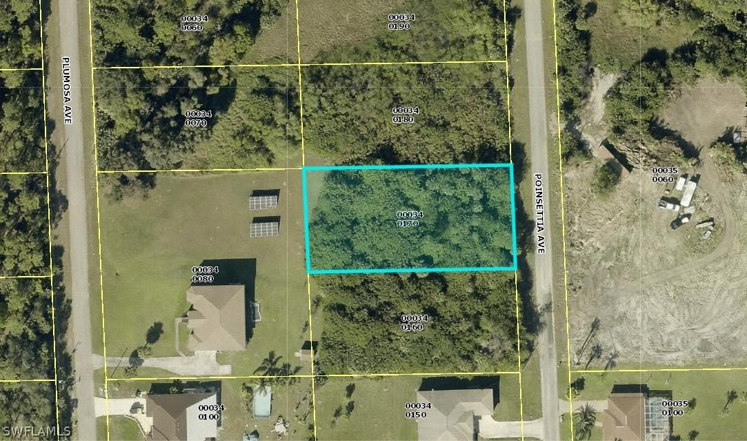 609 Poinsettia Ave., Lehigh Acres, FL 33972