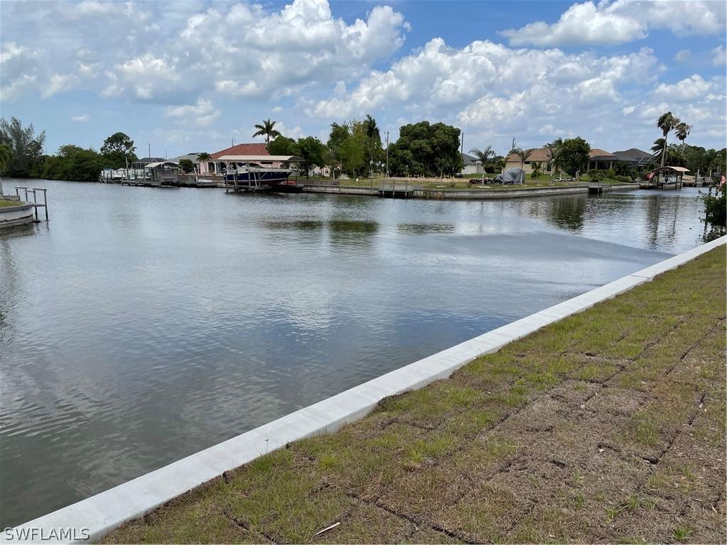 2906 Old Burnt Store Rd., Cape Coral, FL 33993