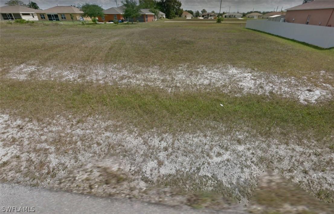 223 NW 4th Pl., Cape Coral, FL 33993