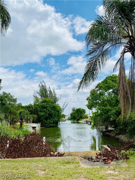 29 SW 13th St., Cape Coral, FL 33991