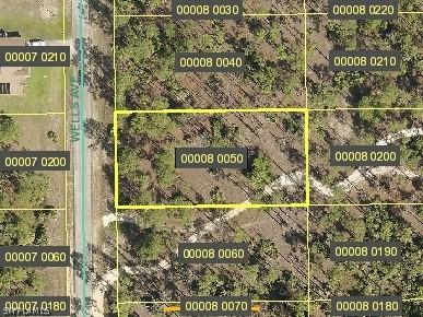 14 Wells Ave., Lehigh Acres, FL 33936