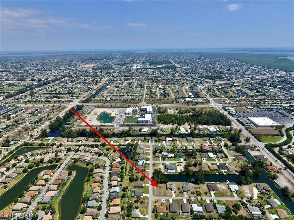 2220 SW 21st Ter., Cape Coral, FL 33991