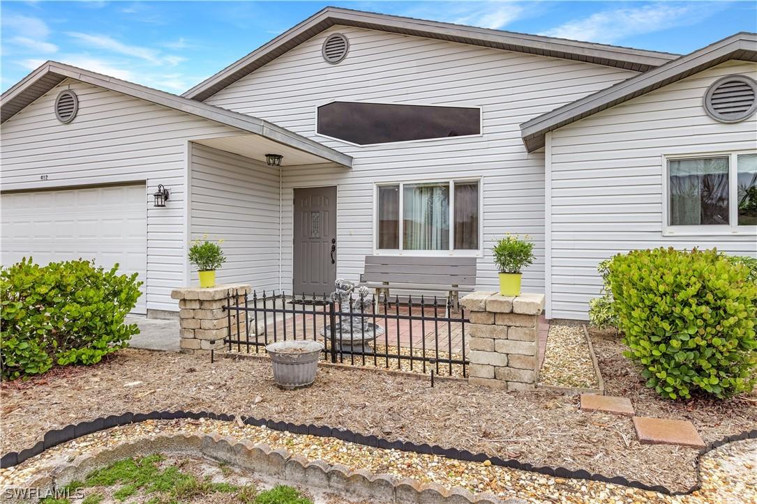412 SW 39th Ter., Cape Coral, FL 33914