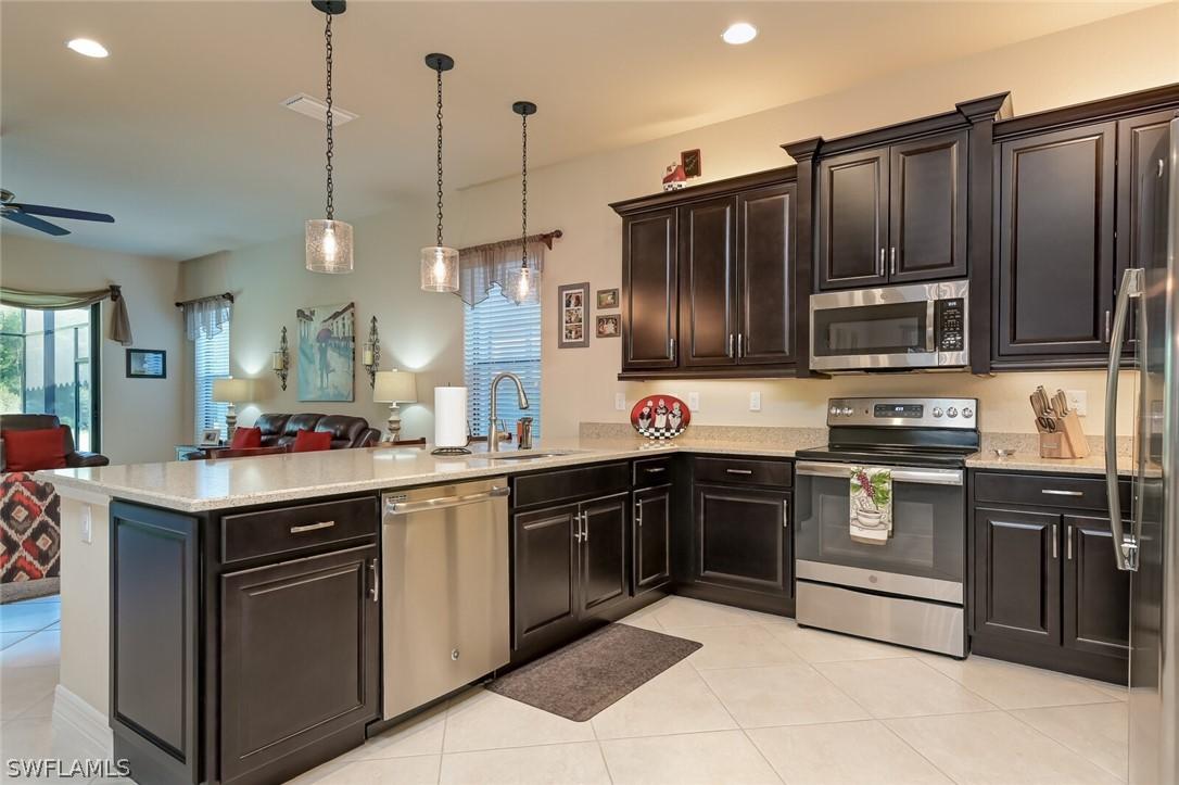 10104 Windy Pointe Ct., Fort Myers, FL 33913