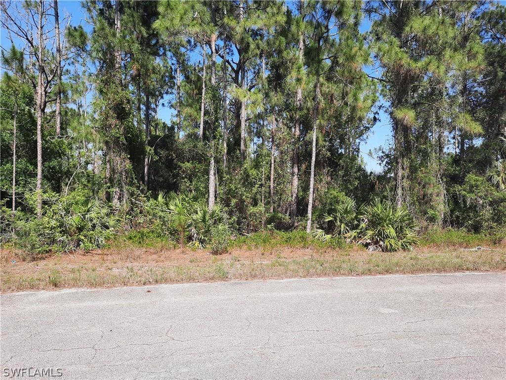 1269 Songbird St., Fort Myers, FL 33913