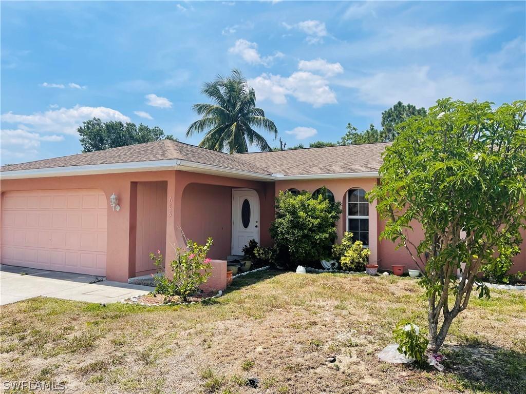 609 SW Trafalgar Pkwy., Cape Coral, FL 33991