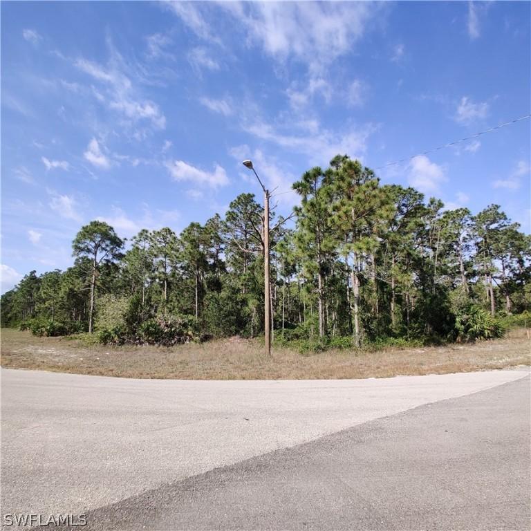 666 Ladd St., Lehigh Acres, FL 33974