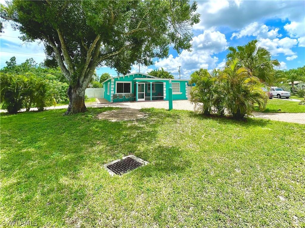 30 Abaco St., Lehigh Acres, FL 33936