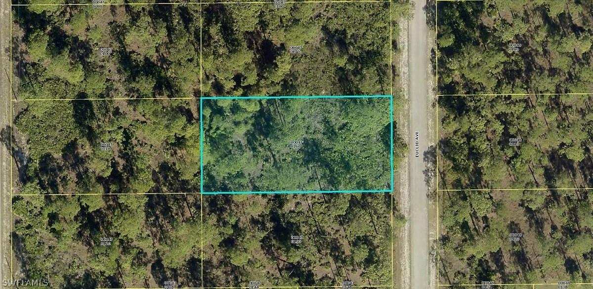 1105 Euclid Ave., Lehigh Acres, FL 33972