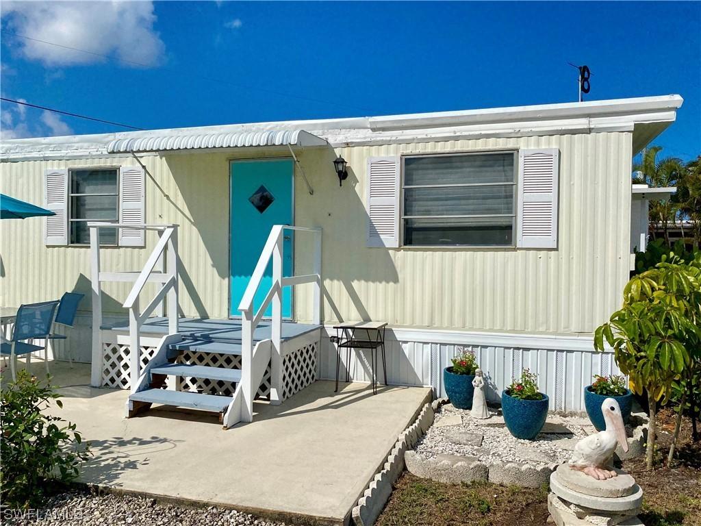 3870 Cardinal Cir., Bonita Springs, FL 34134