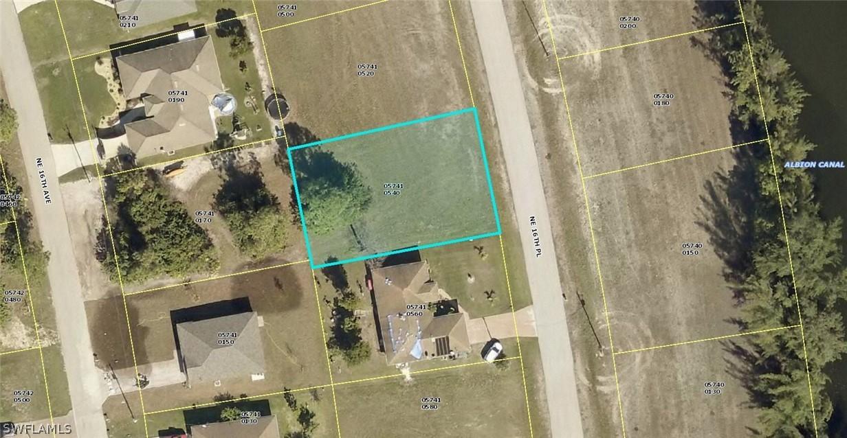 3734 NE 16th Pl., Cape Coral, FL 33909