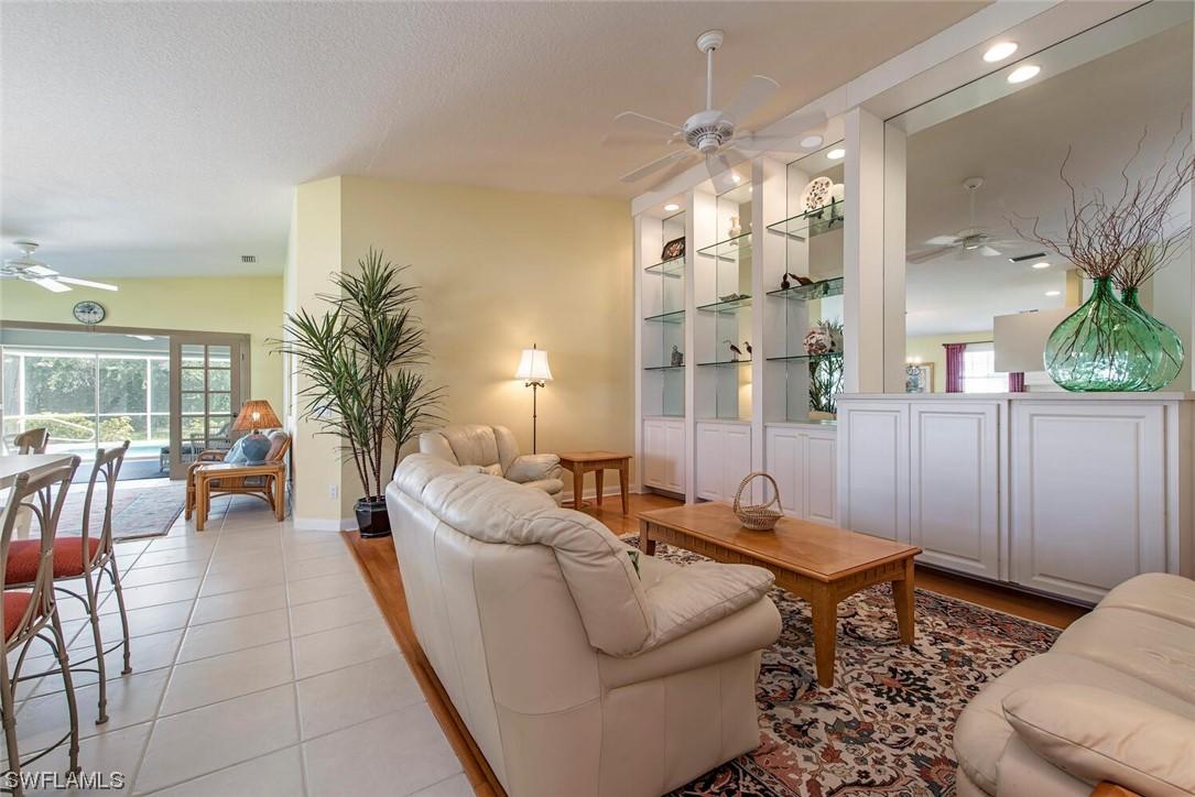 4929 Kingston Way, Naples, FL 34119