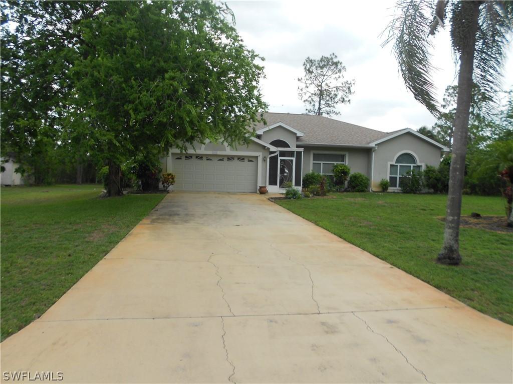 1012 Washington Ave., Lehigh Acres, FL 33972