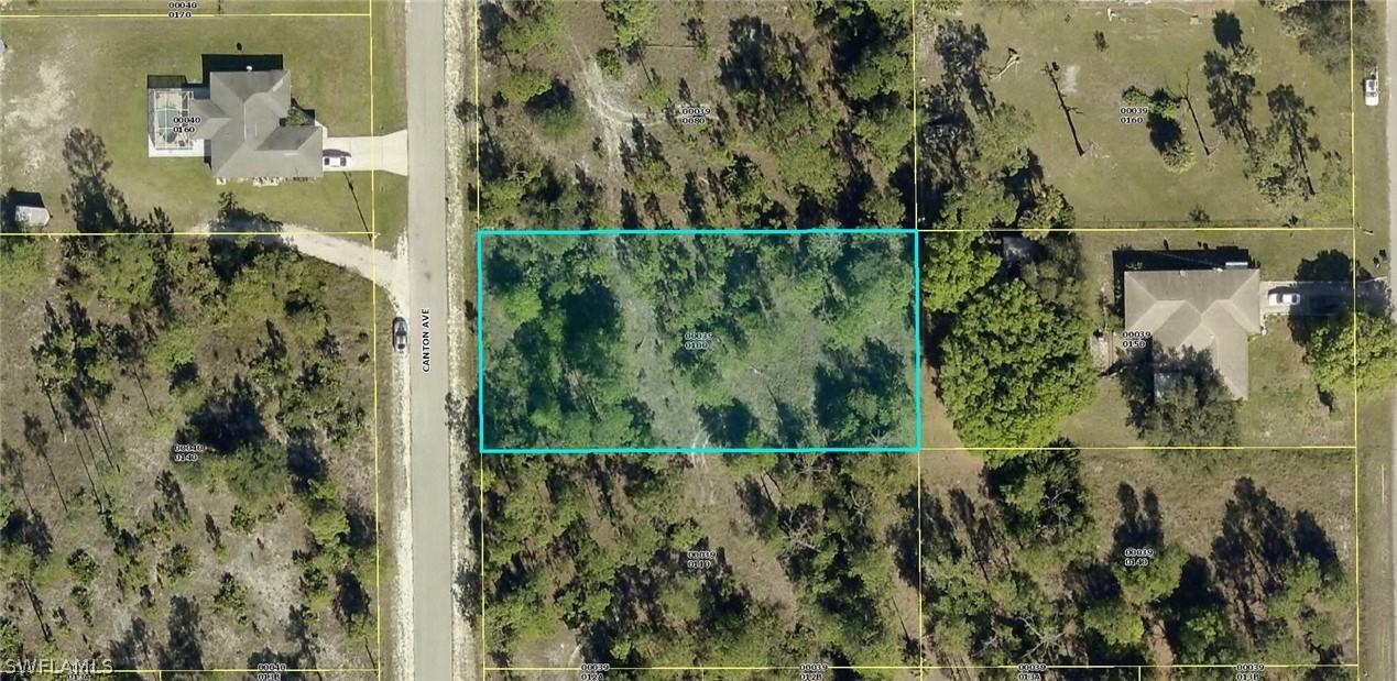 1104 Canton Ave., Lehigh Acres, FL 33972