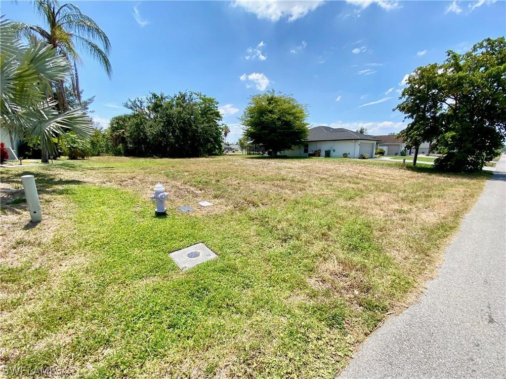 805 SW 6th Ave., Cape Coral, FL 33991