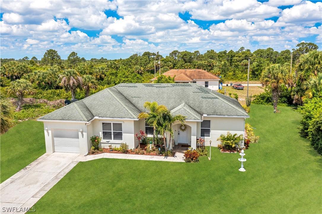522 Ensley Ave., Lehigh Acres, FL 33974
