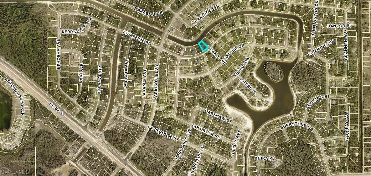 417 Jourferie Rd., Lehigh Acres, FL 33974