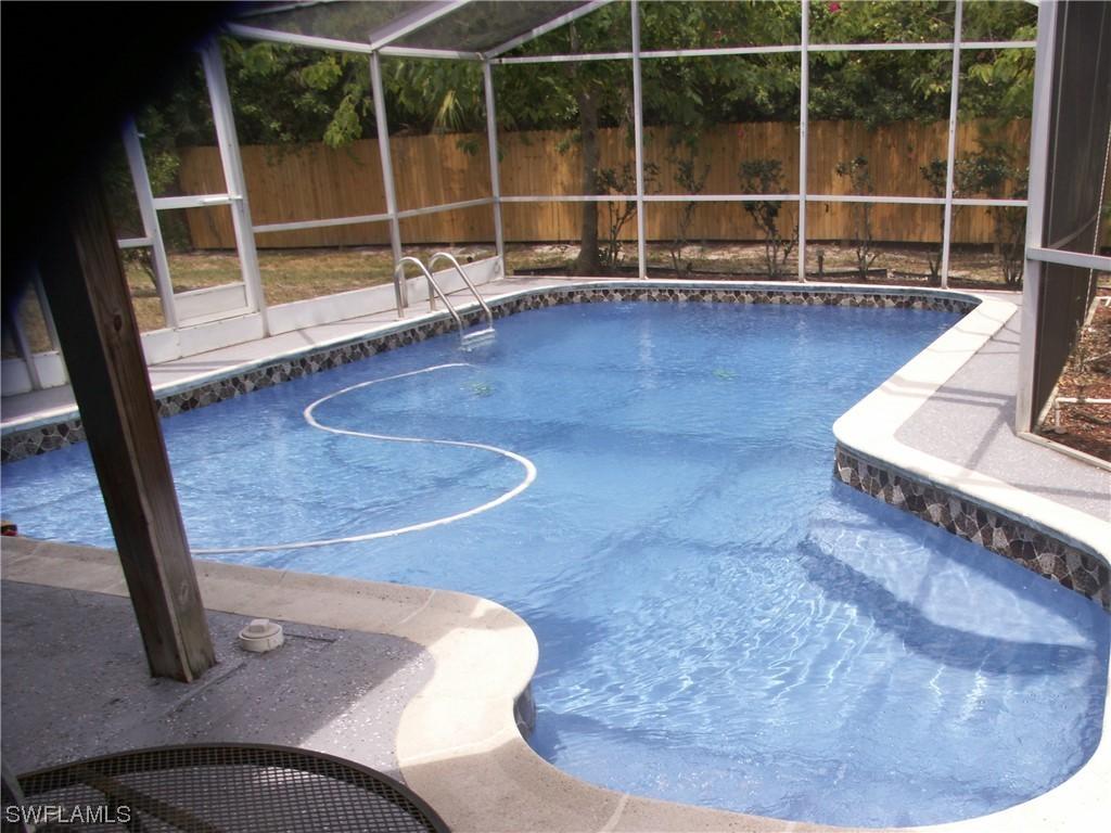 5543 Sunrise Dr., Fort Myers, FL 33919