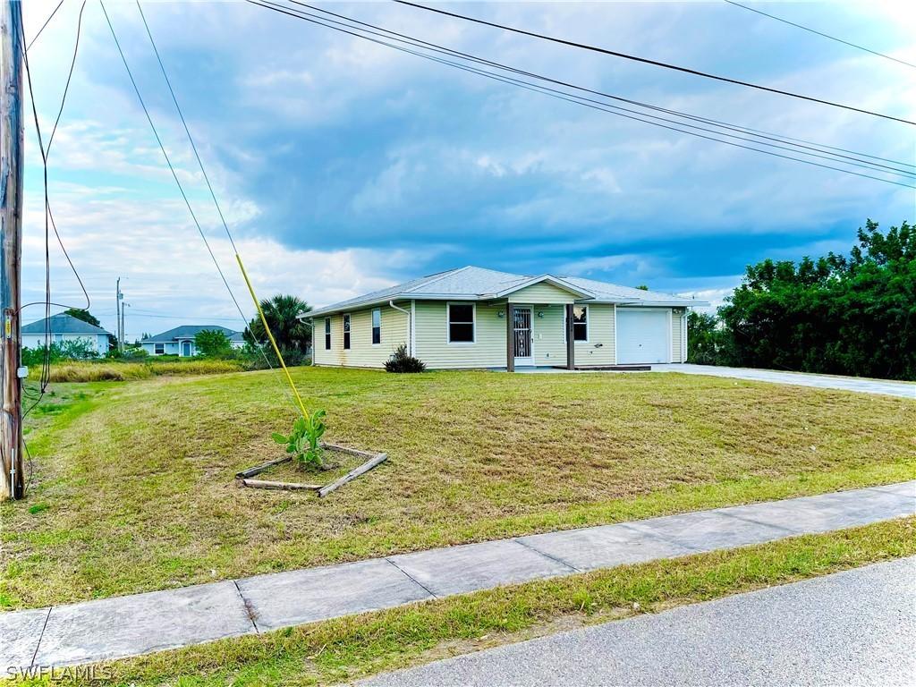 4204 34th St., Lehigh Acres, FL 33976