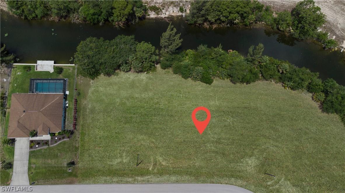 3338 NE 13th Pl., Cape Coral, FL 33909