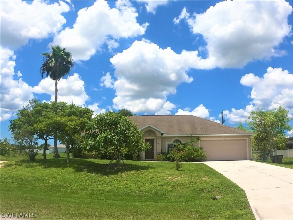 1218 NE 2nd Pl., Cape Coral, FL 33909