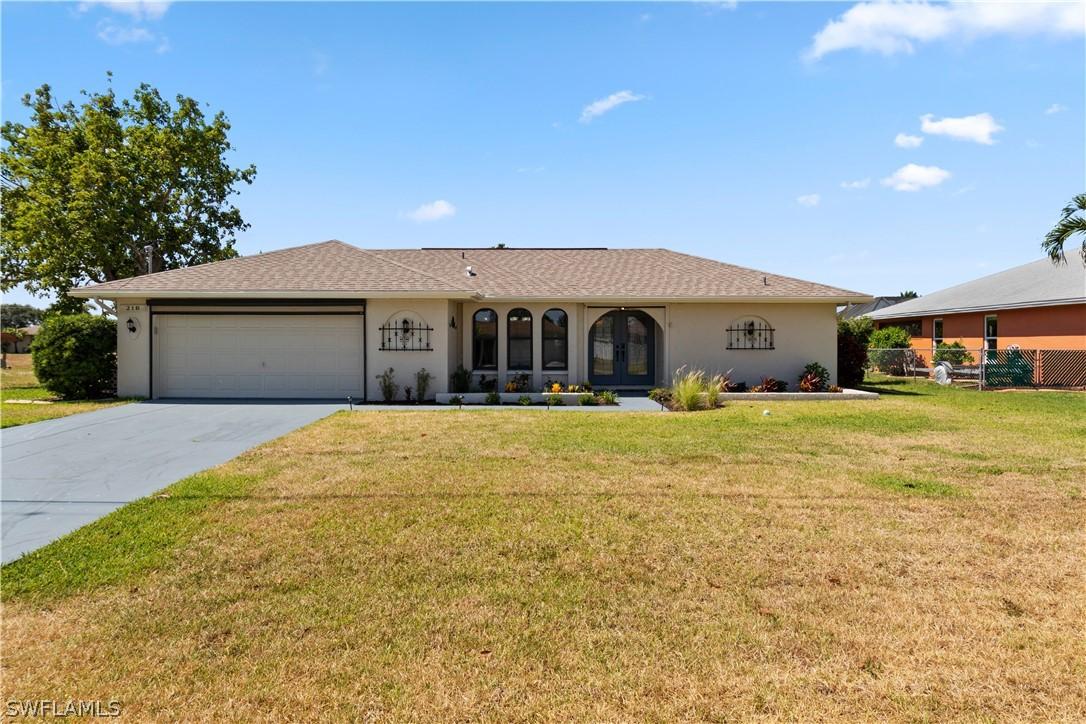 216 SE 30th Ter., Cape Coral, FL 33904