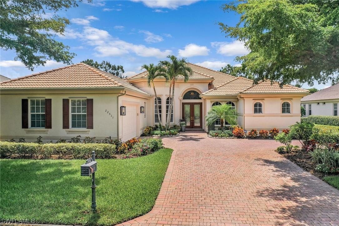 22511 Glenview Ln., Estero, FL 34135