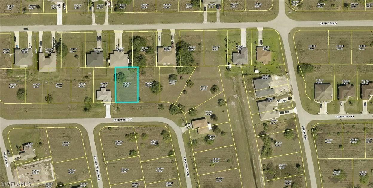 325 Piedmont St., Lehigh Acres, FL 33974