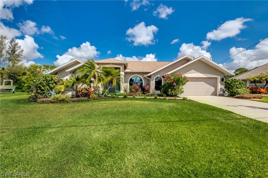 602 SW Santa Barbara Pl., Cape Coral, FL 33991