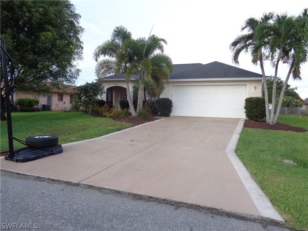 203 SE 14th Ct., Cape Coral, FL 33990