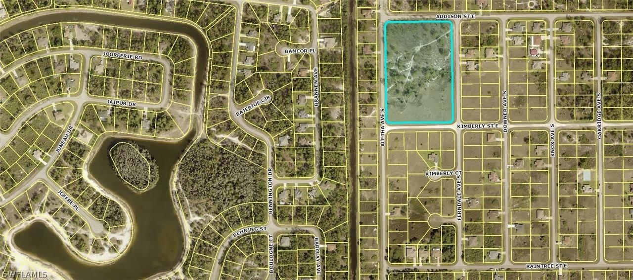 720 Ferndale Ave., Lehigh Acres, FL 33974