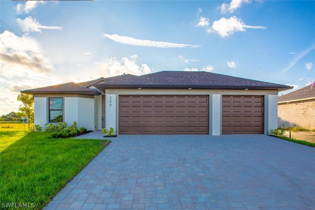 200 NW 24th Pl., Cape Coral, FL 33993