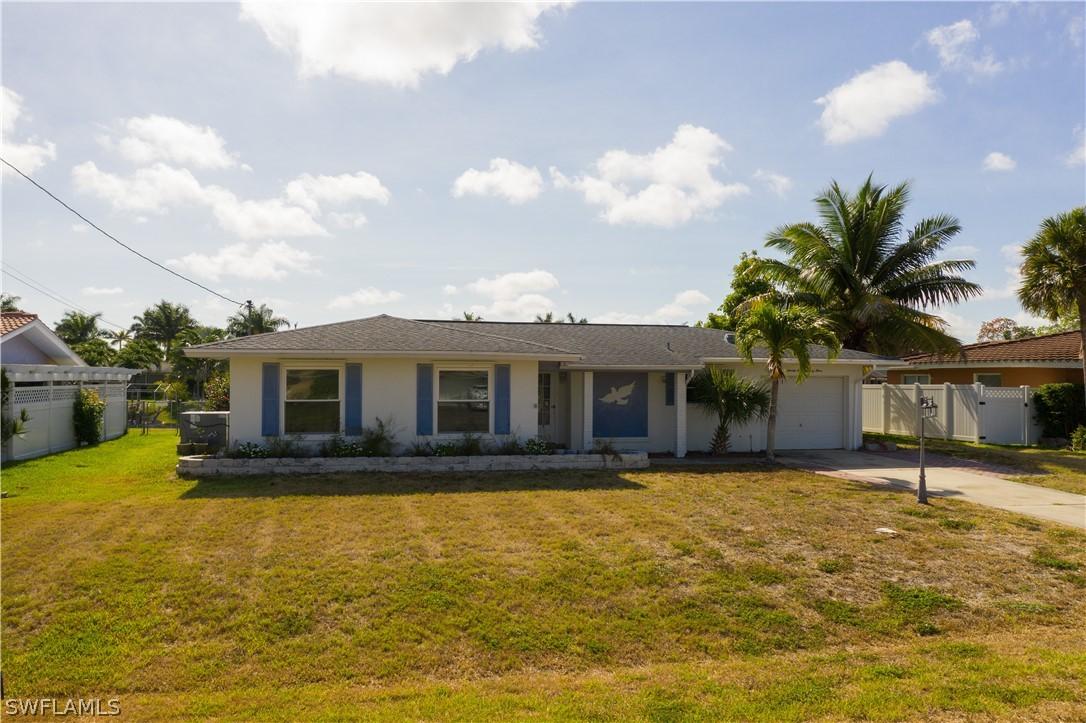 2823 SE 17th Pl., Cape Coral, FL 33904