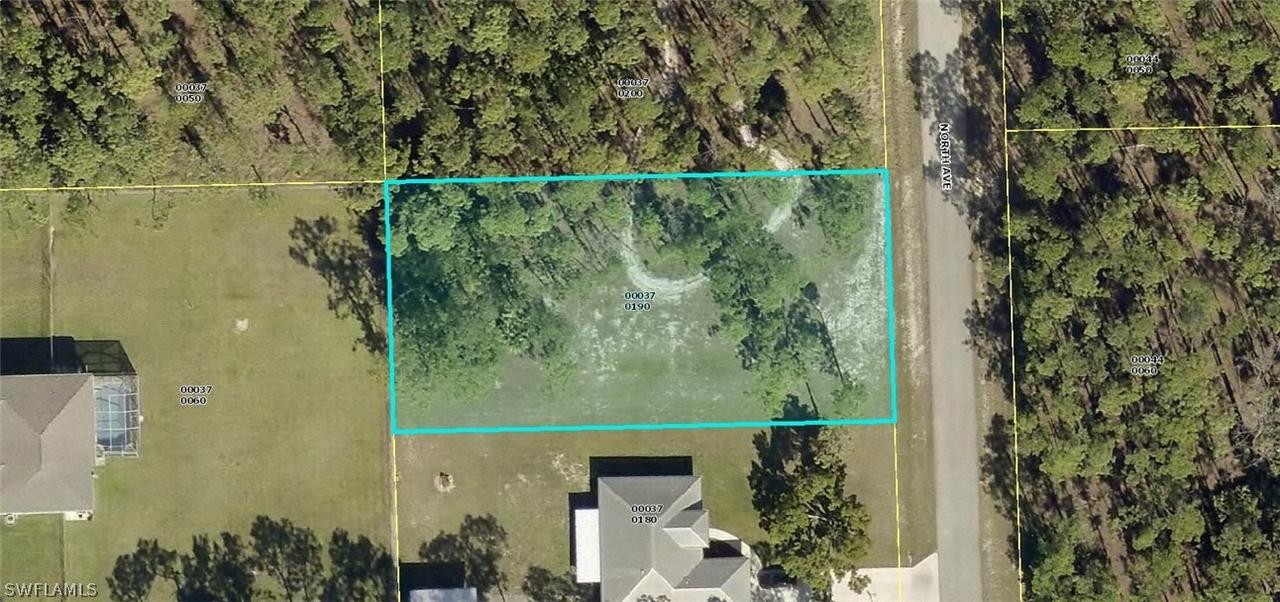 1113 North Ave., Lehigh Acres, FL 33972