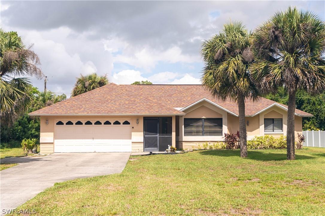 115 Jackson Ave., Lehigh Acres, FL 33936