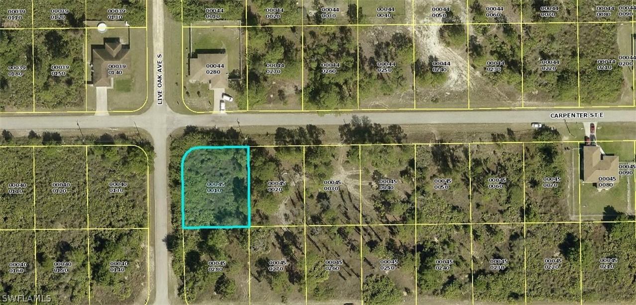 848 Carpenter St., Lehigh Acres, FL 33974