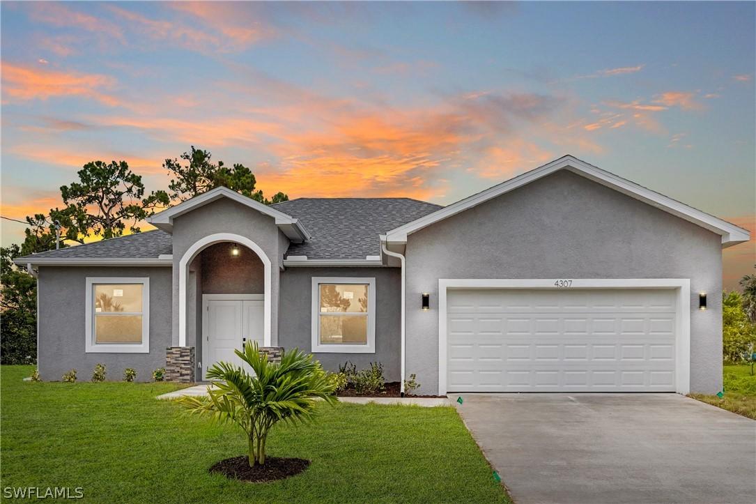 4307 10th St., Lehigh Acres, FL 33976