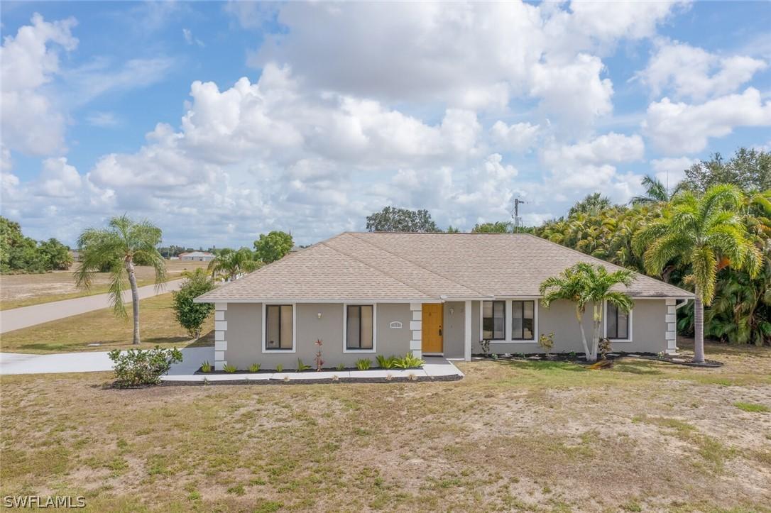 717 SW 11th Ter., Cape Coral, FL 33991