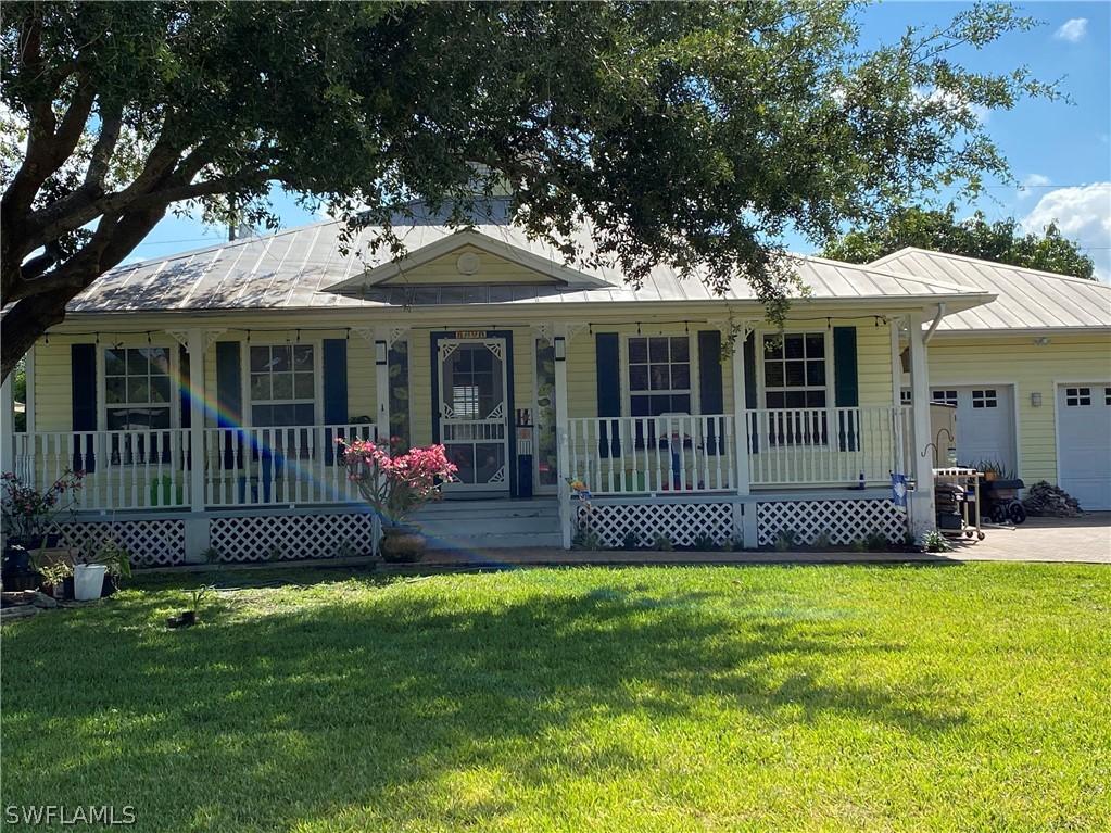 3809 SE 2nd Pl., Cape Coral, FL 33904