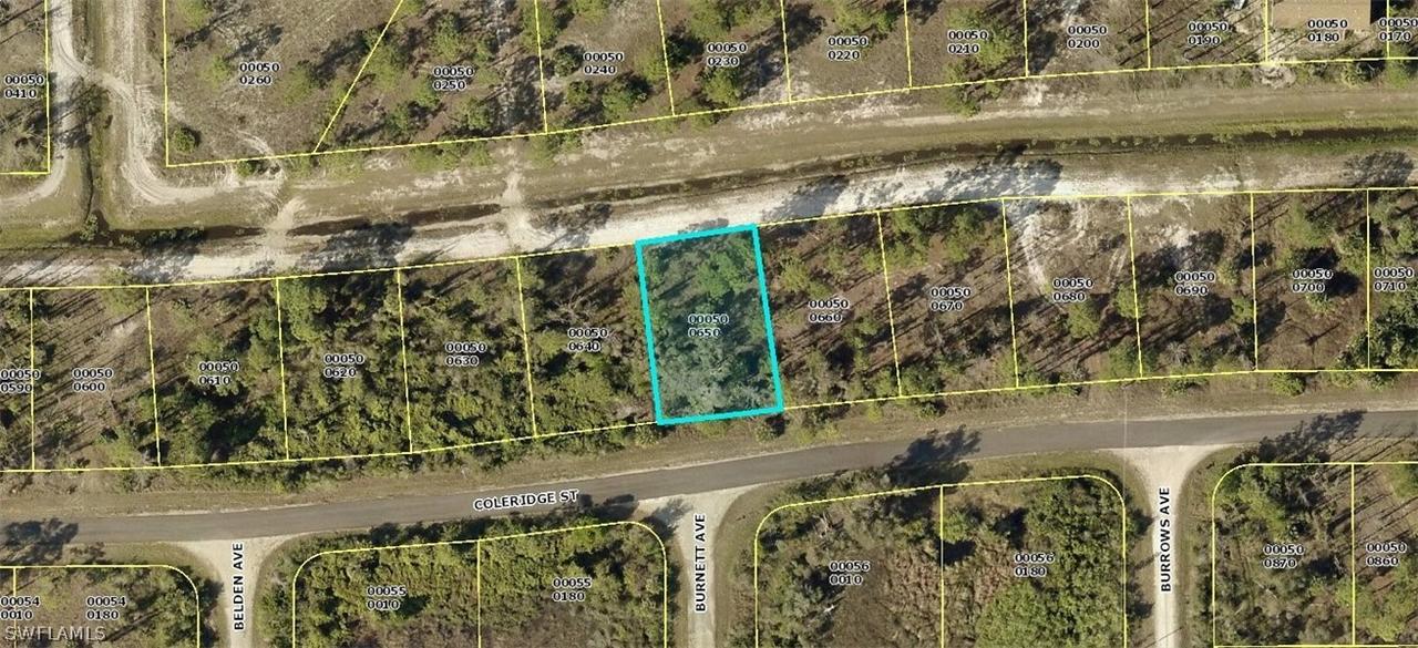1035 Coleridge St., Lehigh Acres, FL 33974