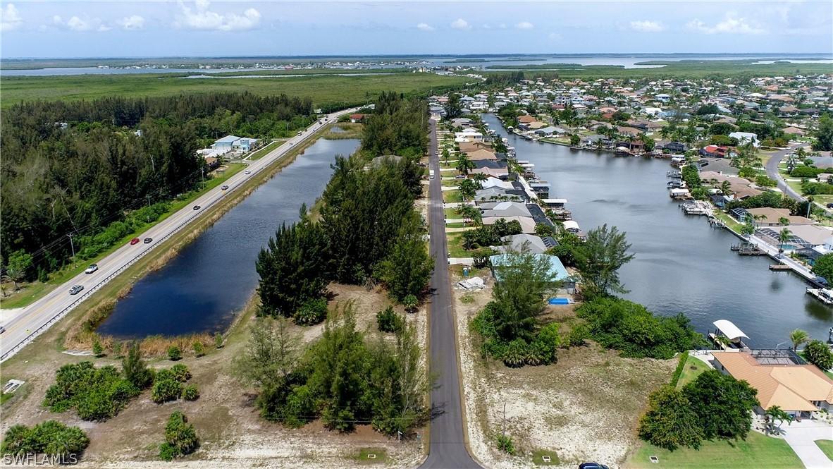 3306 SW 8th St., Cape Coral, FL 33991