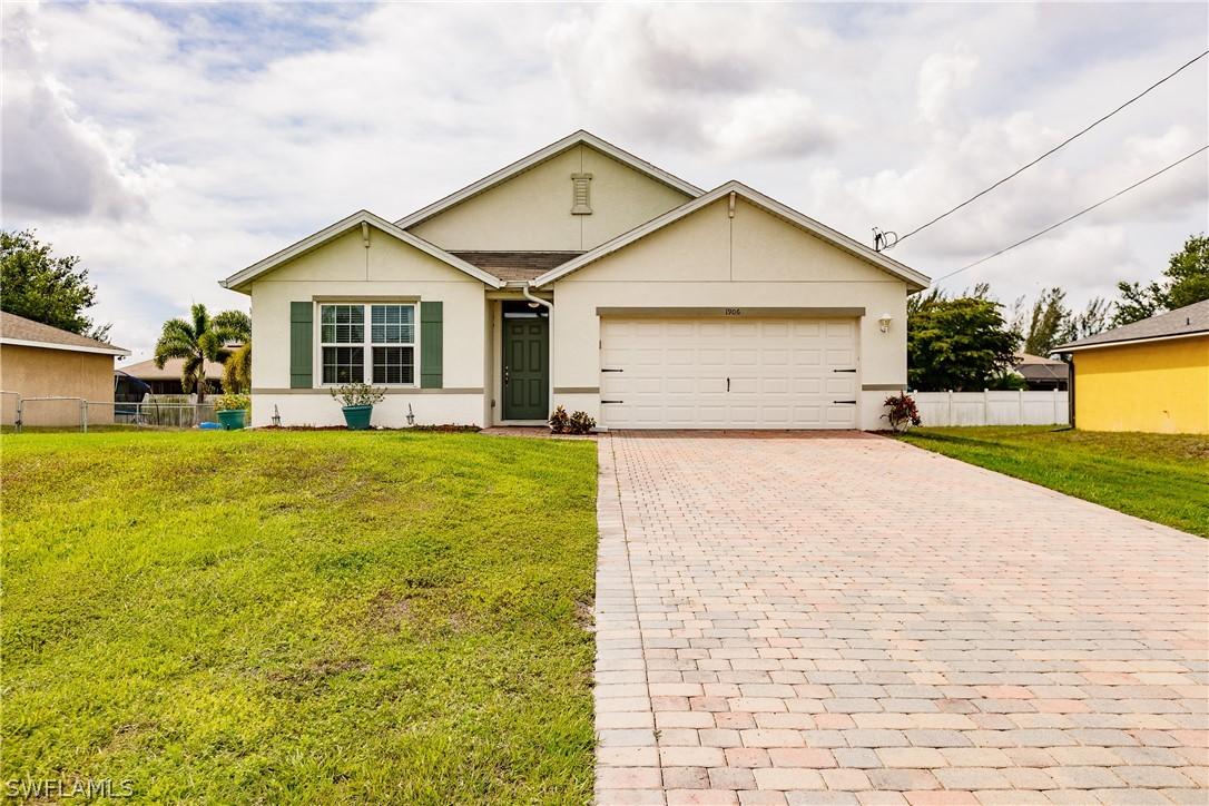 1906 NW 14th Ter., Cape Coral, FL 33993