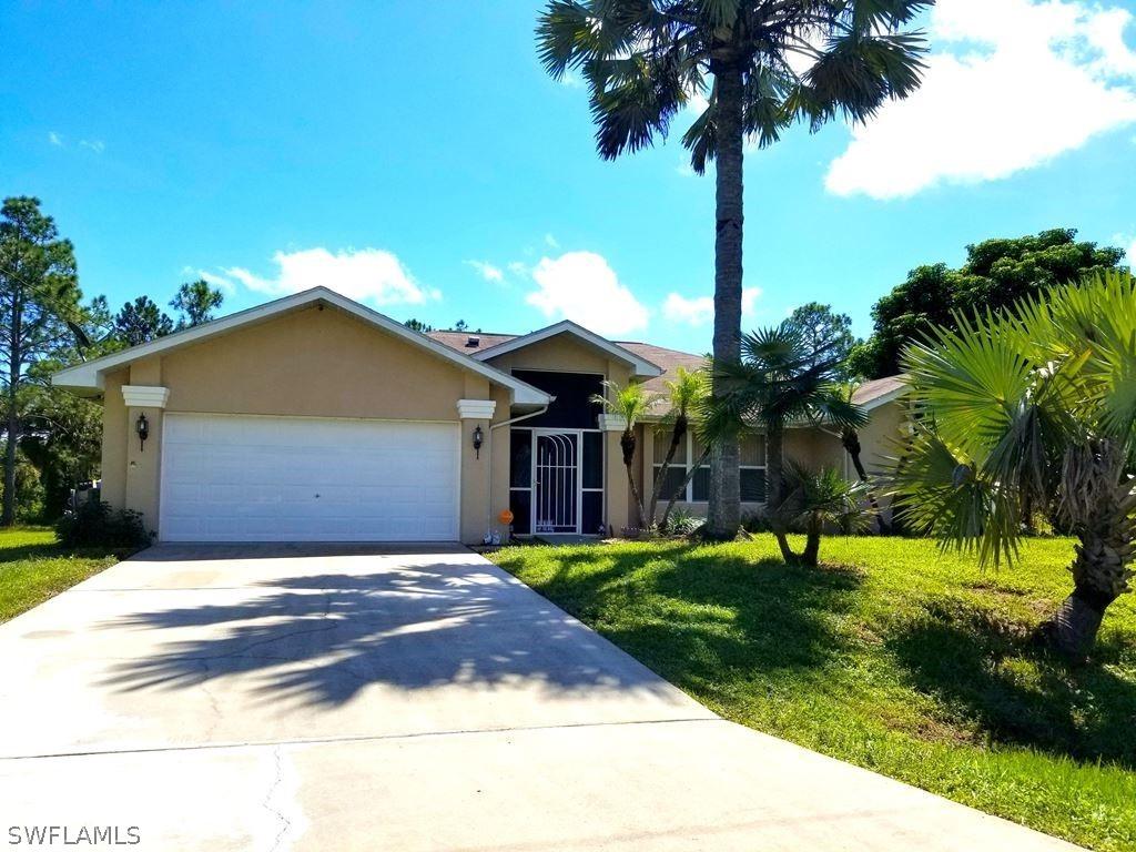 1112 Acacia Ave., Lehigh Acres, FL 33972