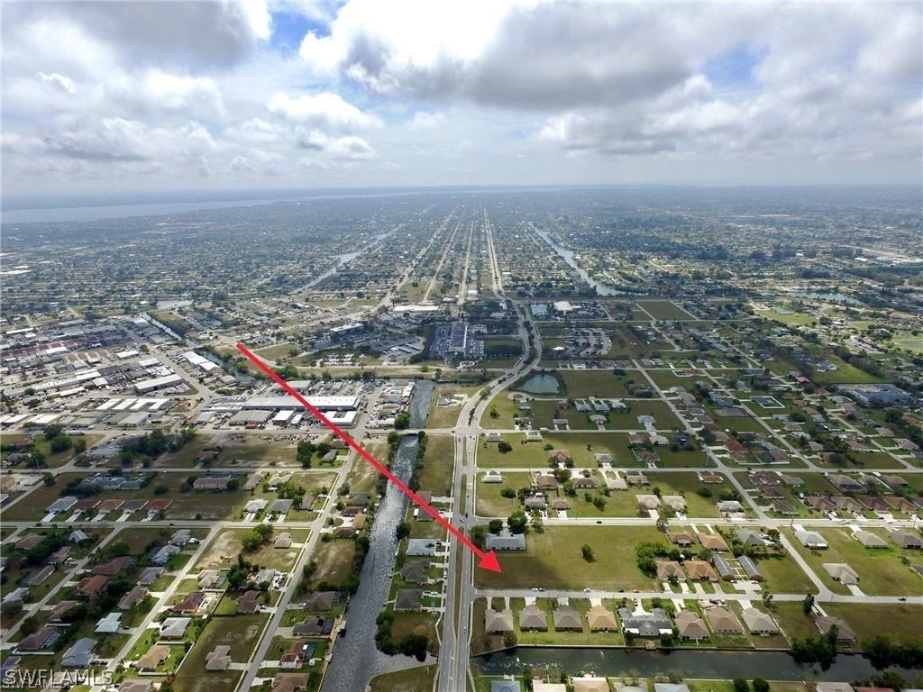 718 SE 7th St., Cape Coral, FL 33990