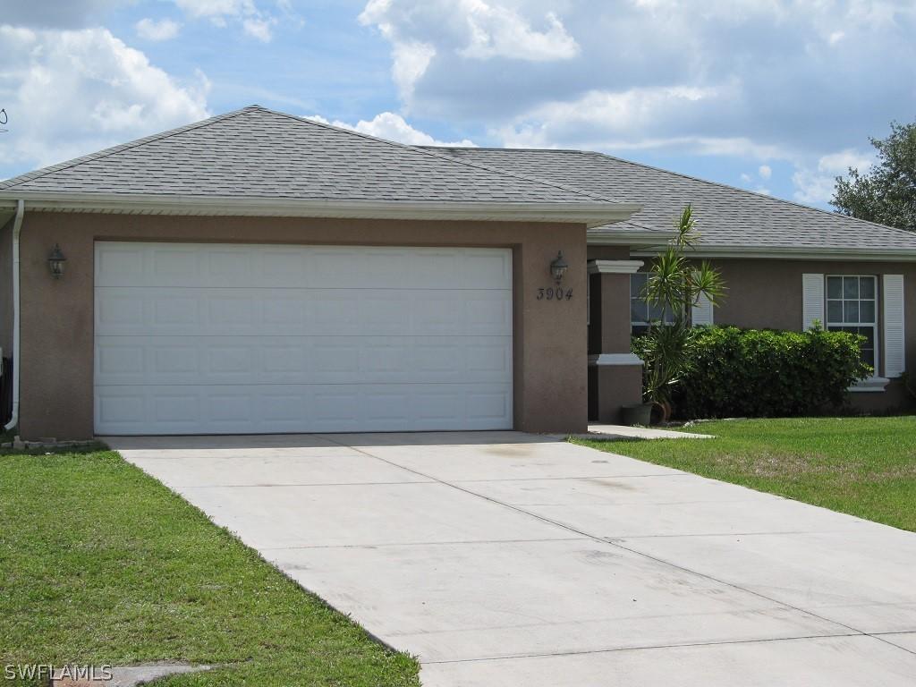 3904 NE 15th Pl., Cape Coral, FL 33909