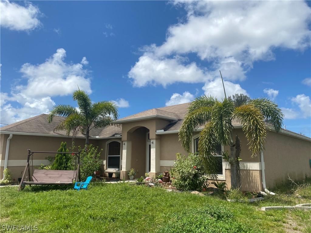 310 NW 7th Pl., Cape Coral, FL 33993